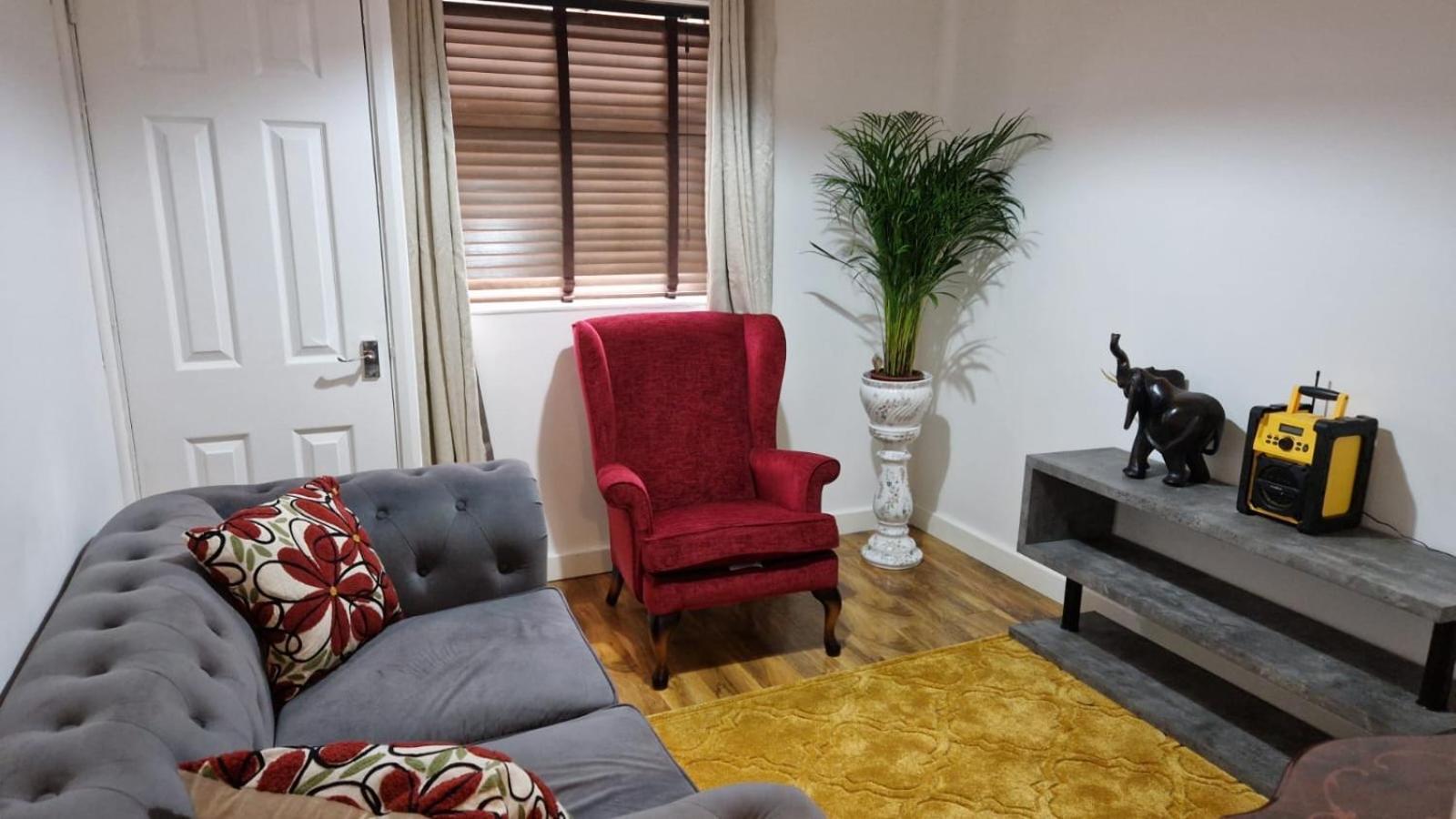 Amani Bungalow Brandon  Екстериор снимка